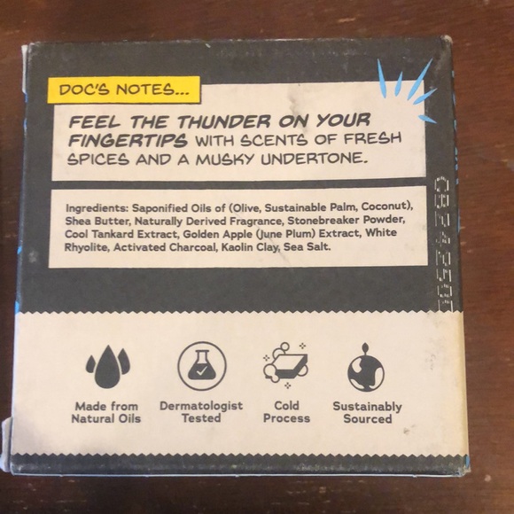 Dr. SquatchxMarvel Collab Limited Edition Divine Storm Thor Soap & Deodorant Set - Picture 3 of 10